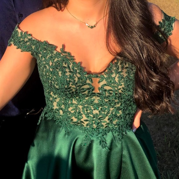 FAVIANA Style 10422- Emerald Green Off-Shoulder Dress - Picture 5 of 11